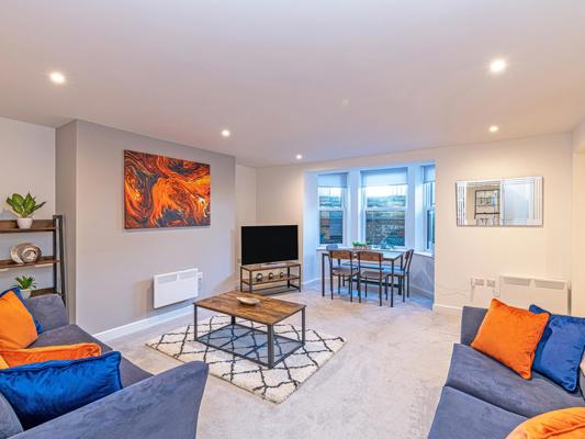 Two Bedroom Apartment Prescott Court (1)