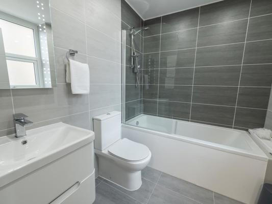 Three Bed Apartment Derwent House