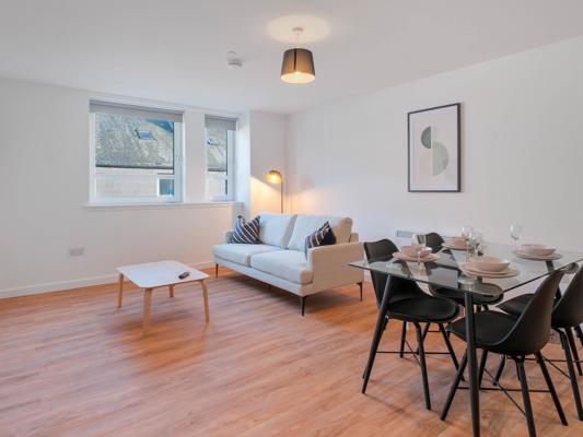 Two Bed With King Zip & Sofa Bed City Point