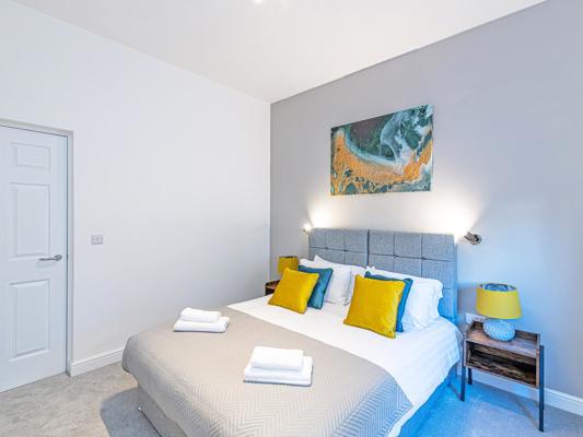 One Bedroom Apartment Prescott Court (1)