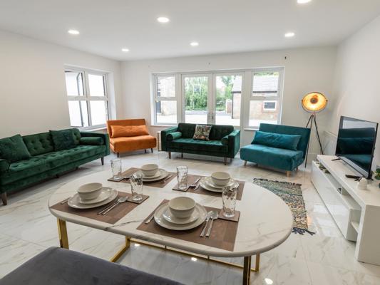 Three Bed Apartment Derwent House