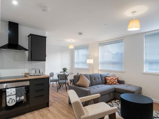 One Bed King City Point