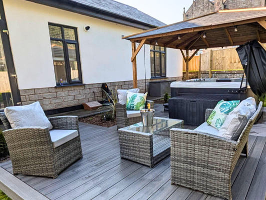 Two Bed Lodge With Hot Tub Laurel Mount