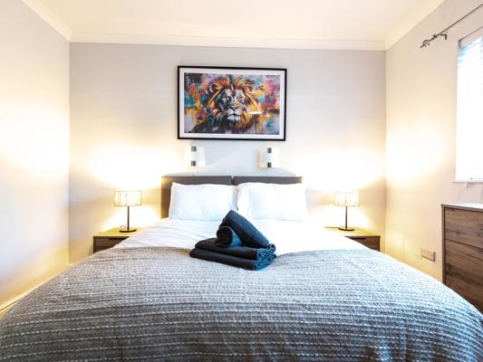Basement Two Bed Apt Bayview