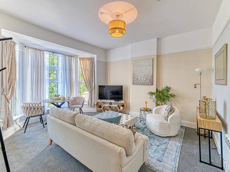 The Best Accommodation Options for Contractors in the UK