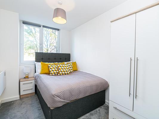 One Bed Apartment Kinetic