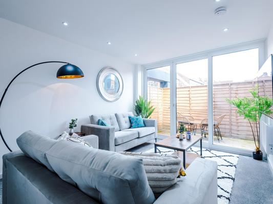 One Bed Apartment Middleton Chambers