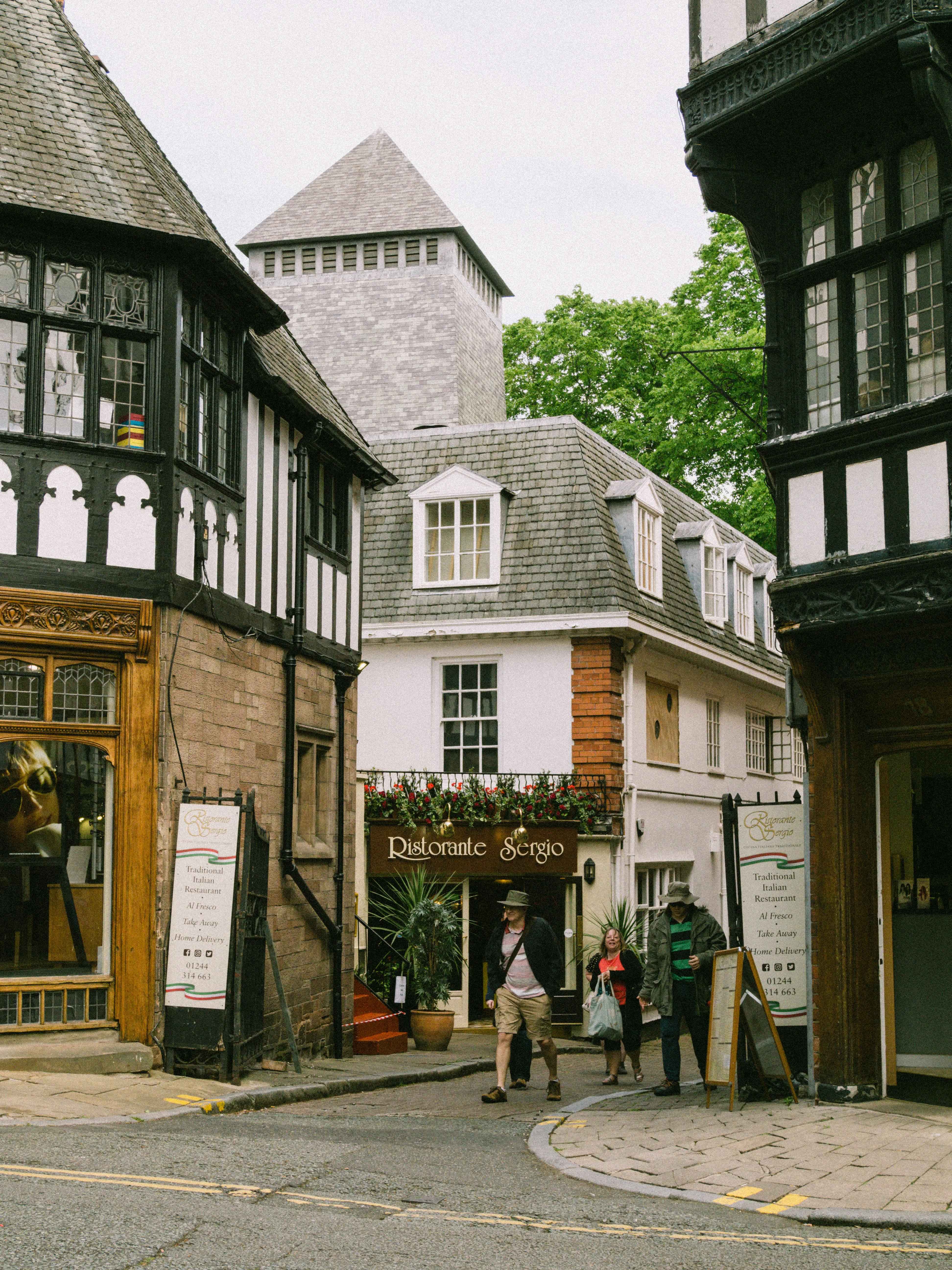 pexels-fotios-photos-15669575 (2).jpg