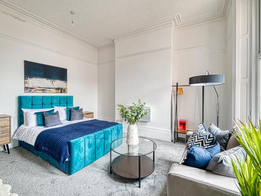 Studio Apartment Glendale House