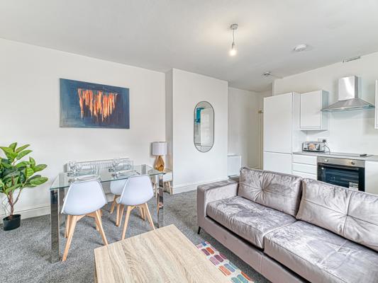 Double bed apartment Fairhaven View