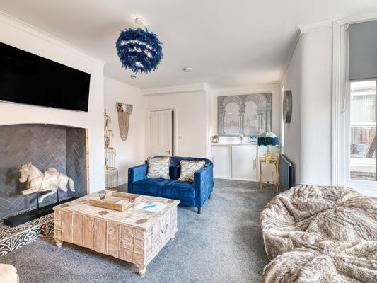 Three bed apartment Fairhaven View