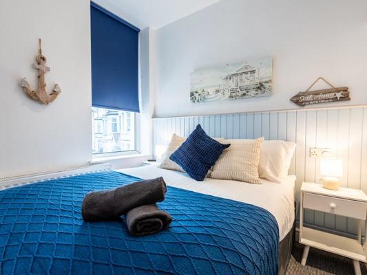 Double & Bunk Room The Wellington