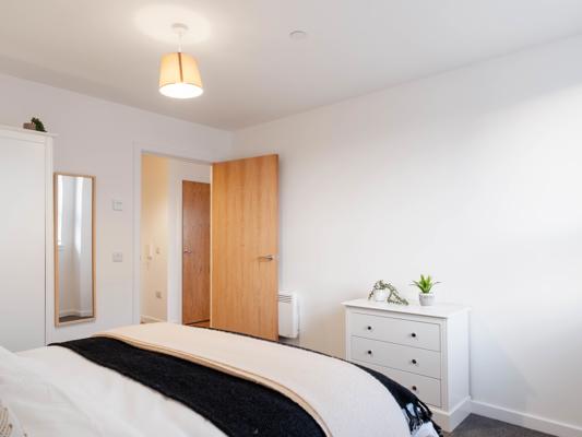 One Bed King City Point