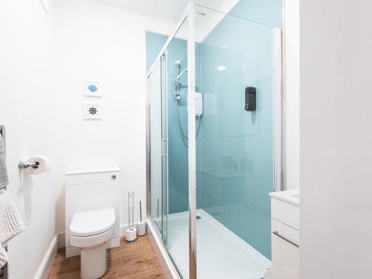 Studio 9 with Sofa Bed and Sea View Glan Neigr