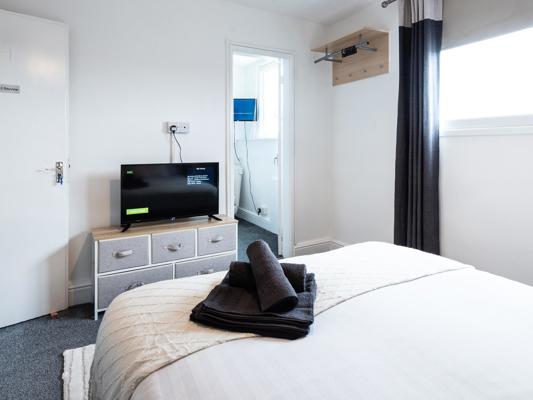 Double Room With Sofa Bed Bayview